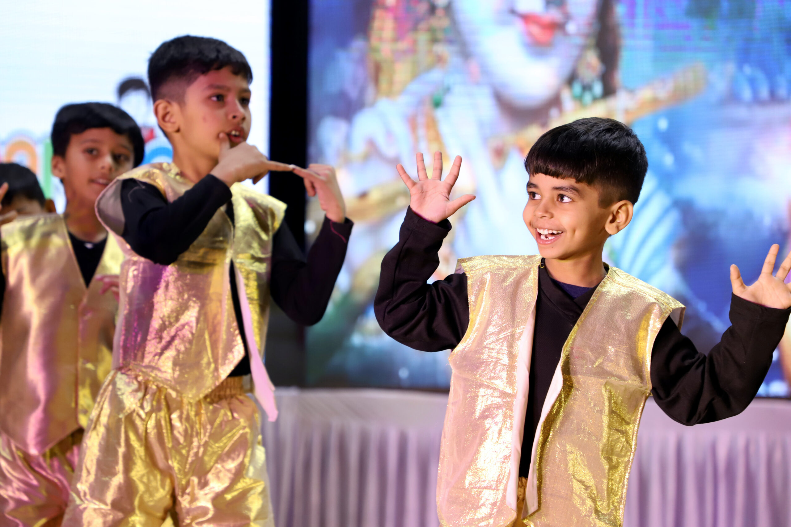Children performing at Best CBSE Schools in Mehsana