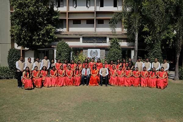 Group photo of teachers & Director of RIS Mehsana